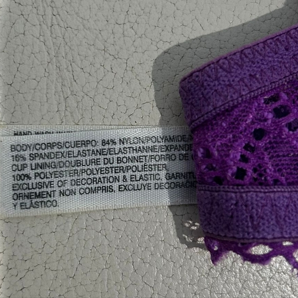 B.TEMPTED 34B LINED WIRED BRA - Picture 6 of 6